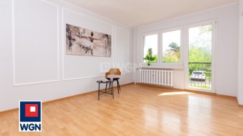 Mieszkanie na  sprzedaż Katowice - 1 pokój w pobliżu Silesii i Parku Śląskiego | balkon z widokiem na zieleń